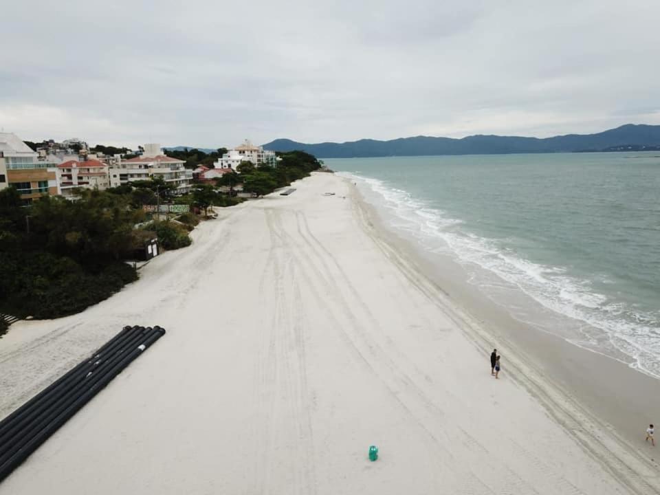 Cobertura Gourmet á 300mts da praia de Canasvieiras norte da ilha de Floripa Florianópolis Exterior foto